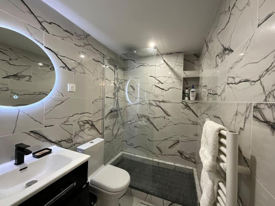 Ks Paris Studio Appart Near Station Gare Du Nord And Gare De L Est Exterior photo